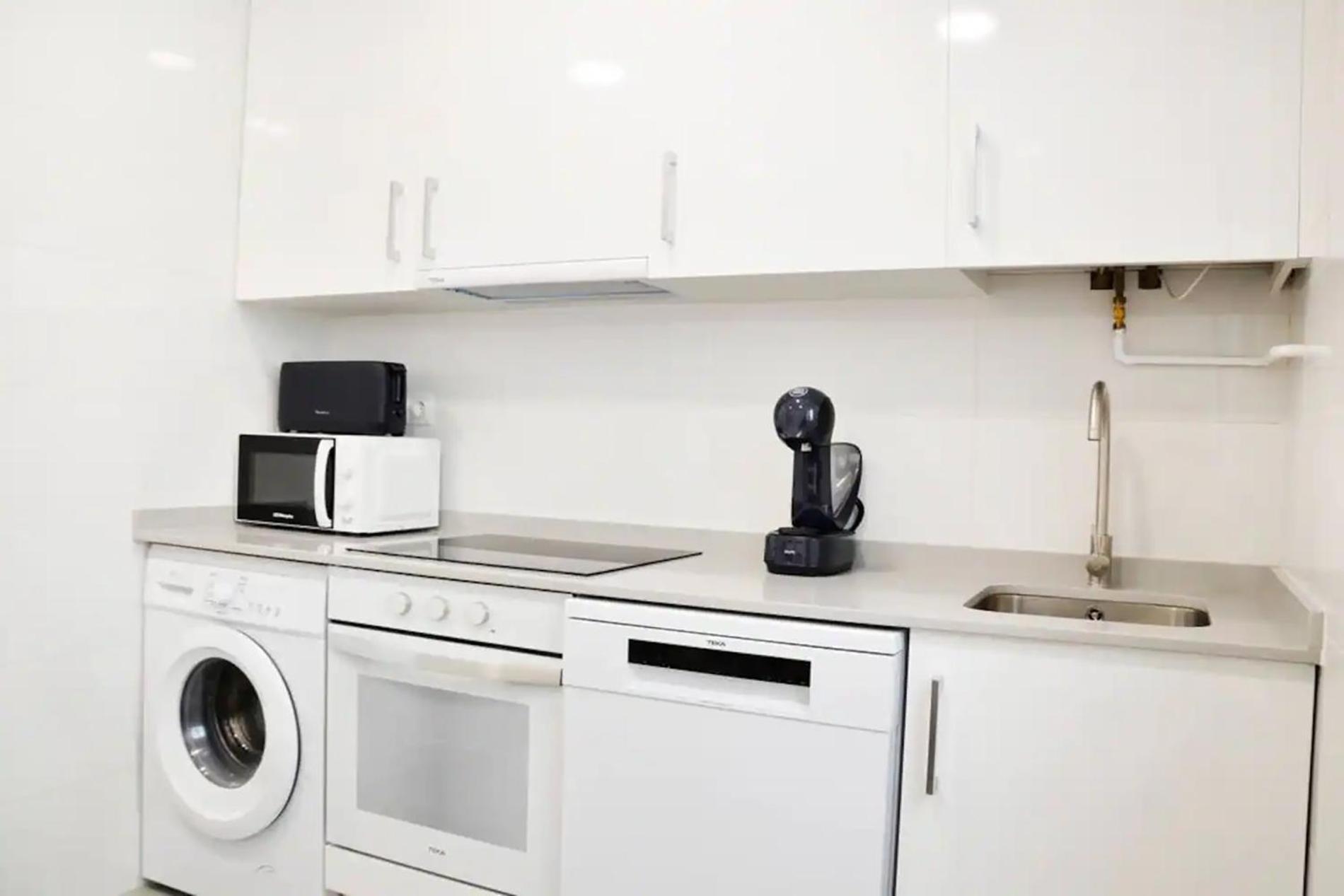Nuevo Apartamento De 3 Dormitorios En Calle Alta Santander Luaran gambar