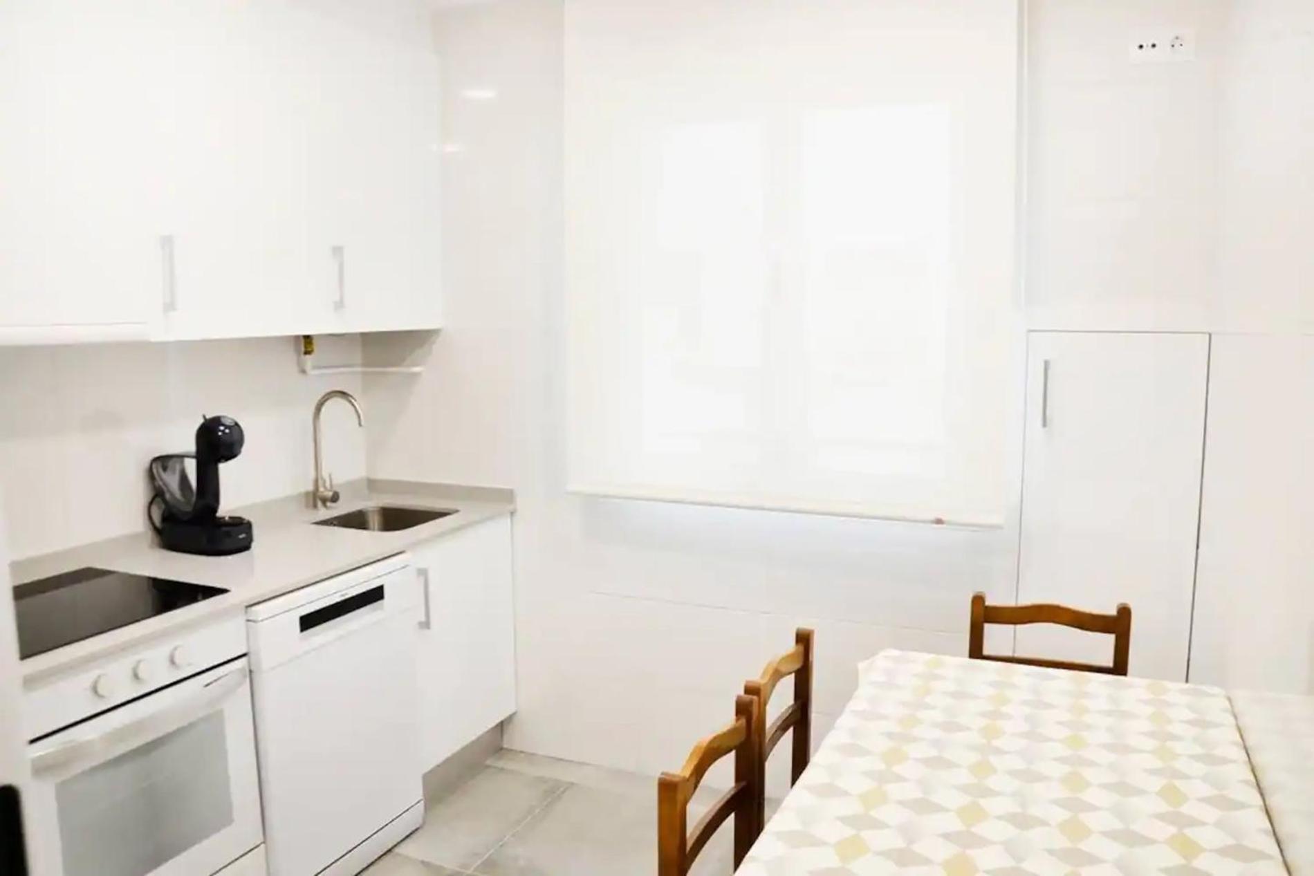 Nuevo Apartamento De 3 Dormitorios En Calle Alta Santander Luaran gambar